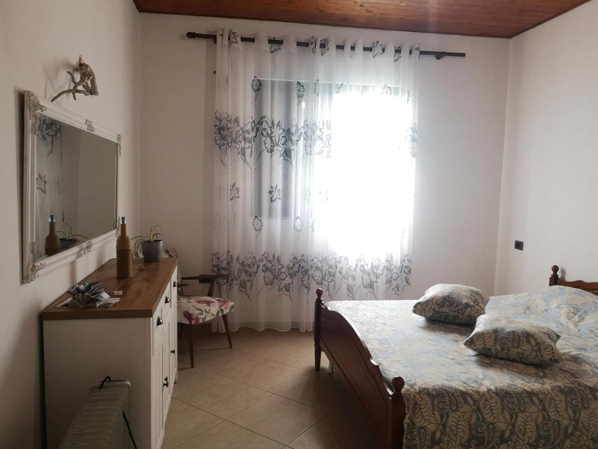 Вилла Private House Дуррес Экстерьер фото